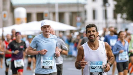 marathon runners